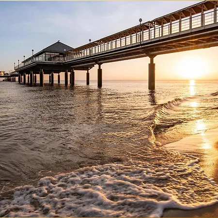 Westfalia 2 아파트 제바트헤링스도르프